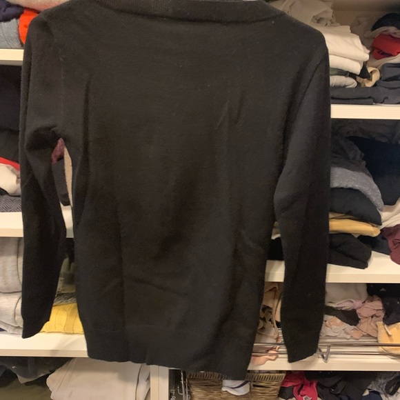 Banana republic like new, cashmere boat neck sweater. - Picture 2 of 2